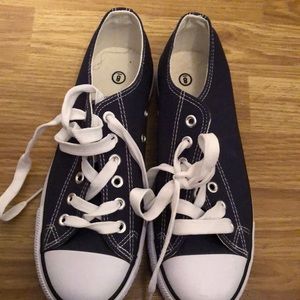 Converse style navy shoes